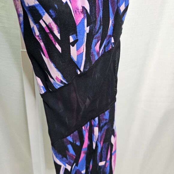 Calvin Klein Performance Purple Abstract Mesh Leggings Size Medium - Picture 8 of 9